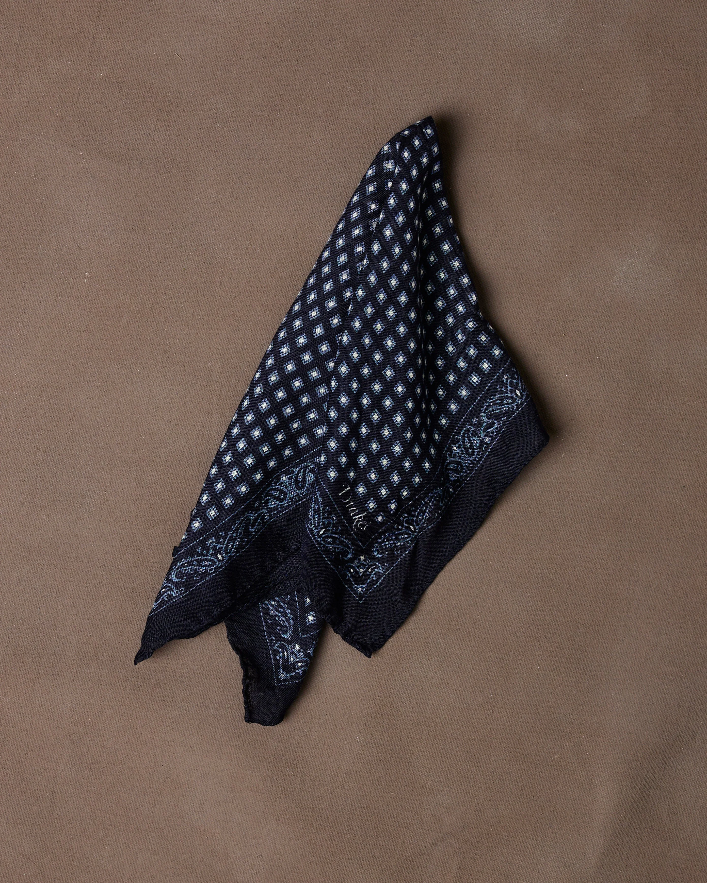Navy Paisley Border Medallion Print Wool-Silk Pocket Square - 1