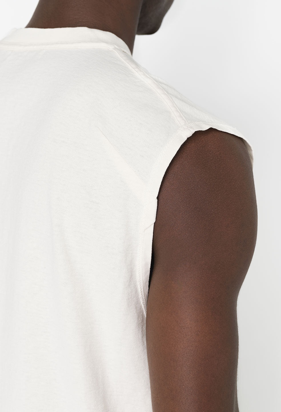 REVERSED RODEO TEE - 6