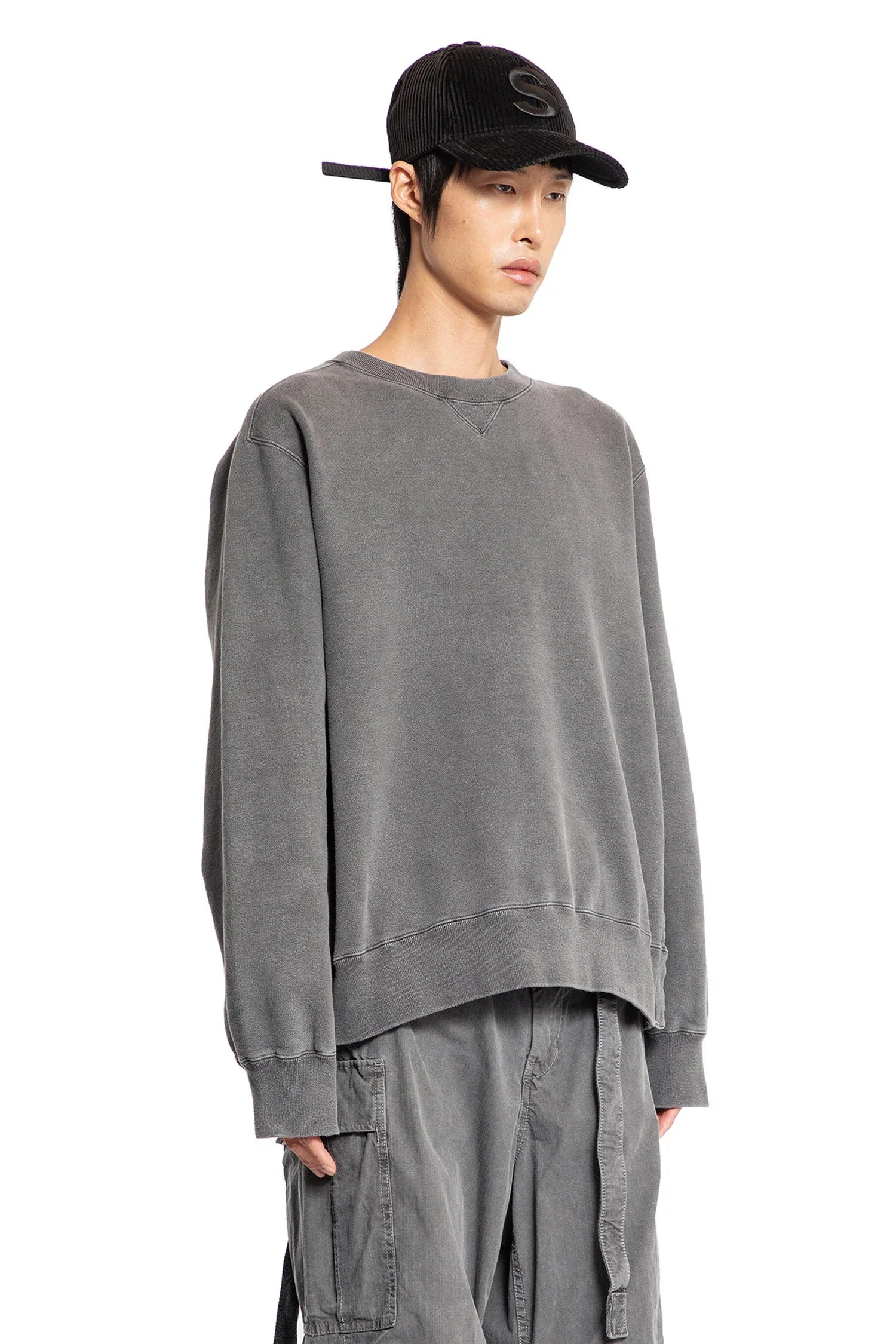 Garment-Dye-Cotton-Jersey-Sweatshirt - 2