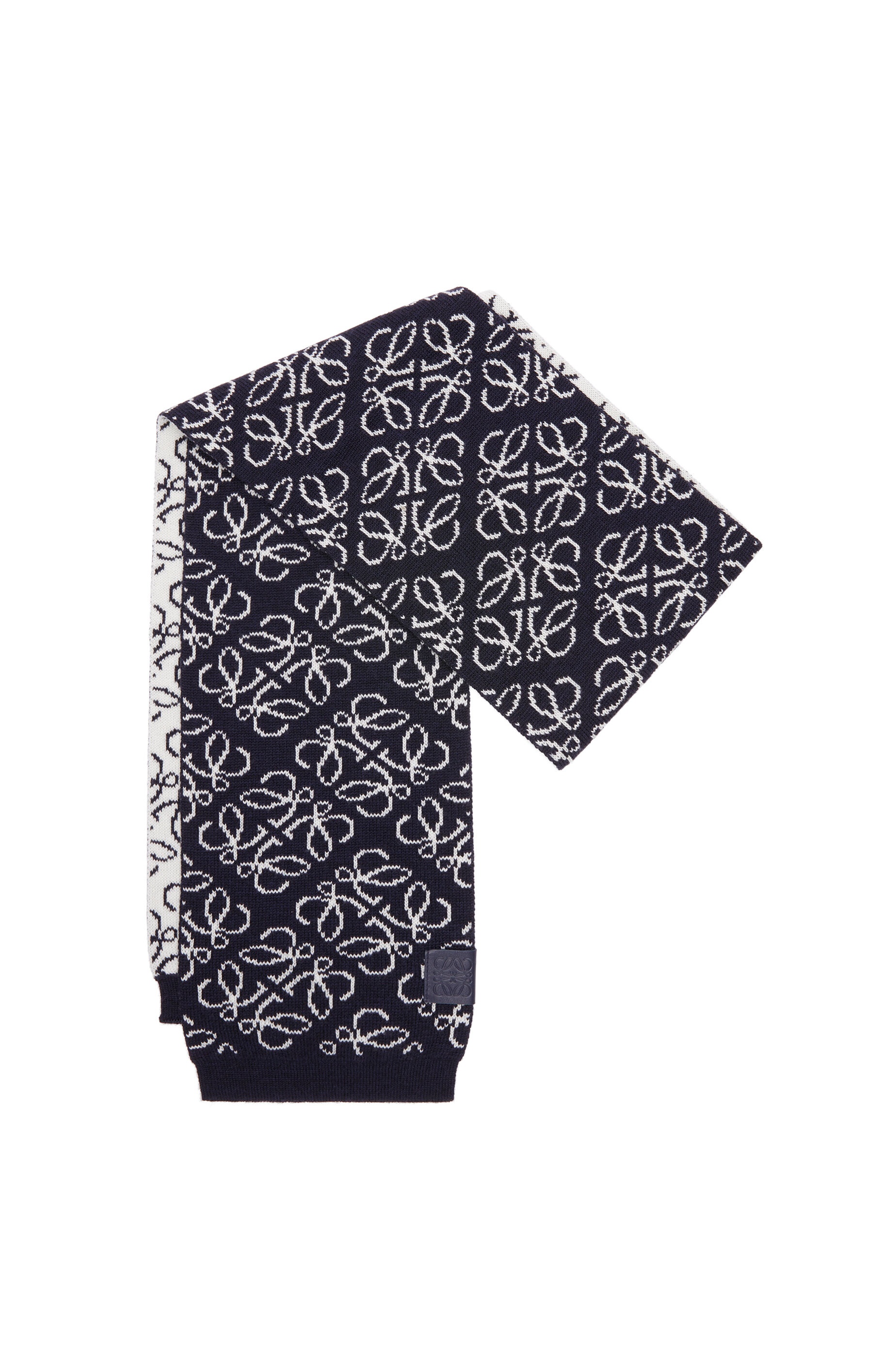 All-over Anagram scarf in wool - 4