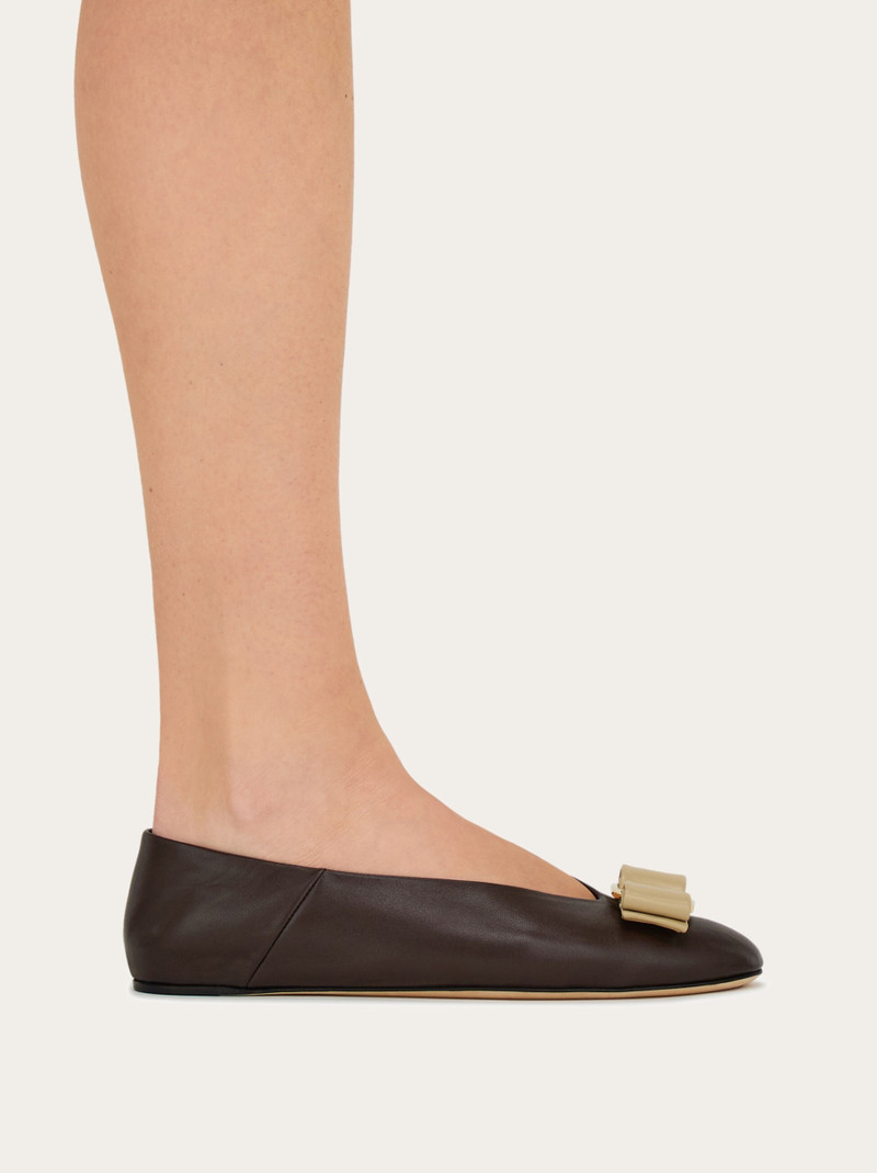 FERRAGAMO Vara bow ballet flat outlook