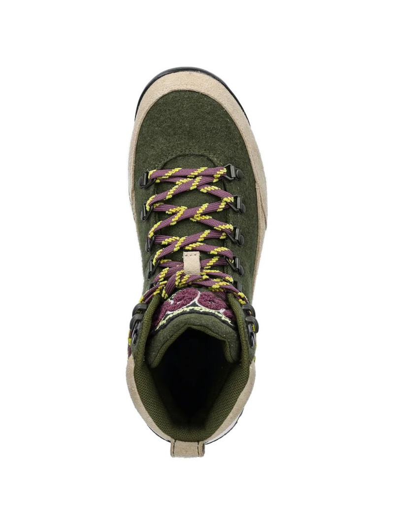 lace-up fastening boots 4
