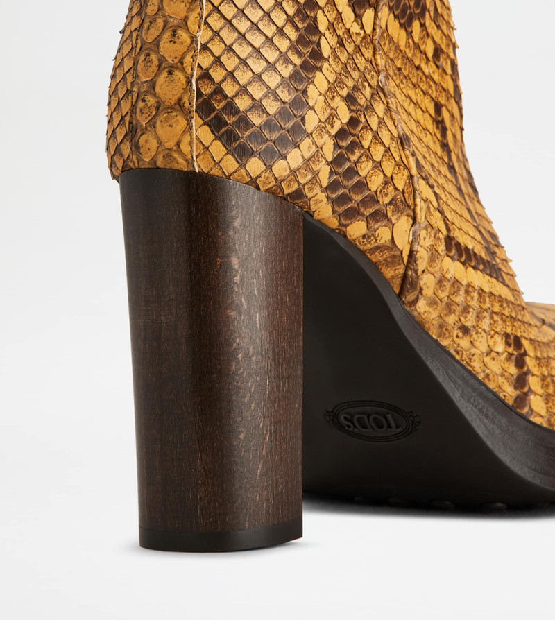 BOOTS IN PYTHON - YELLOW 6