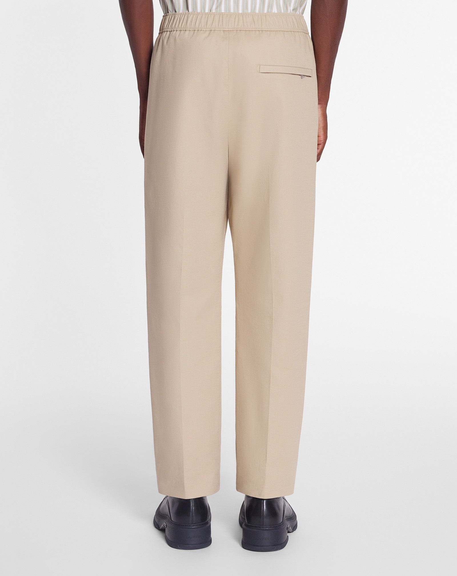 SUIT PANTS WITH AN ELASTICATED WAISTBAND - 4