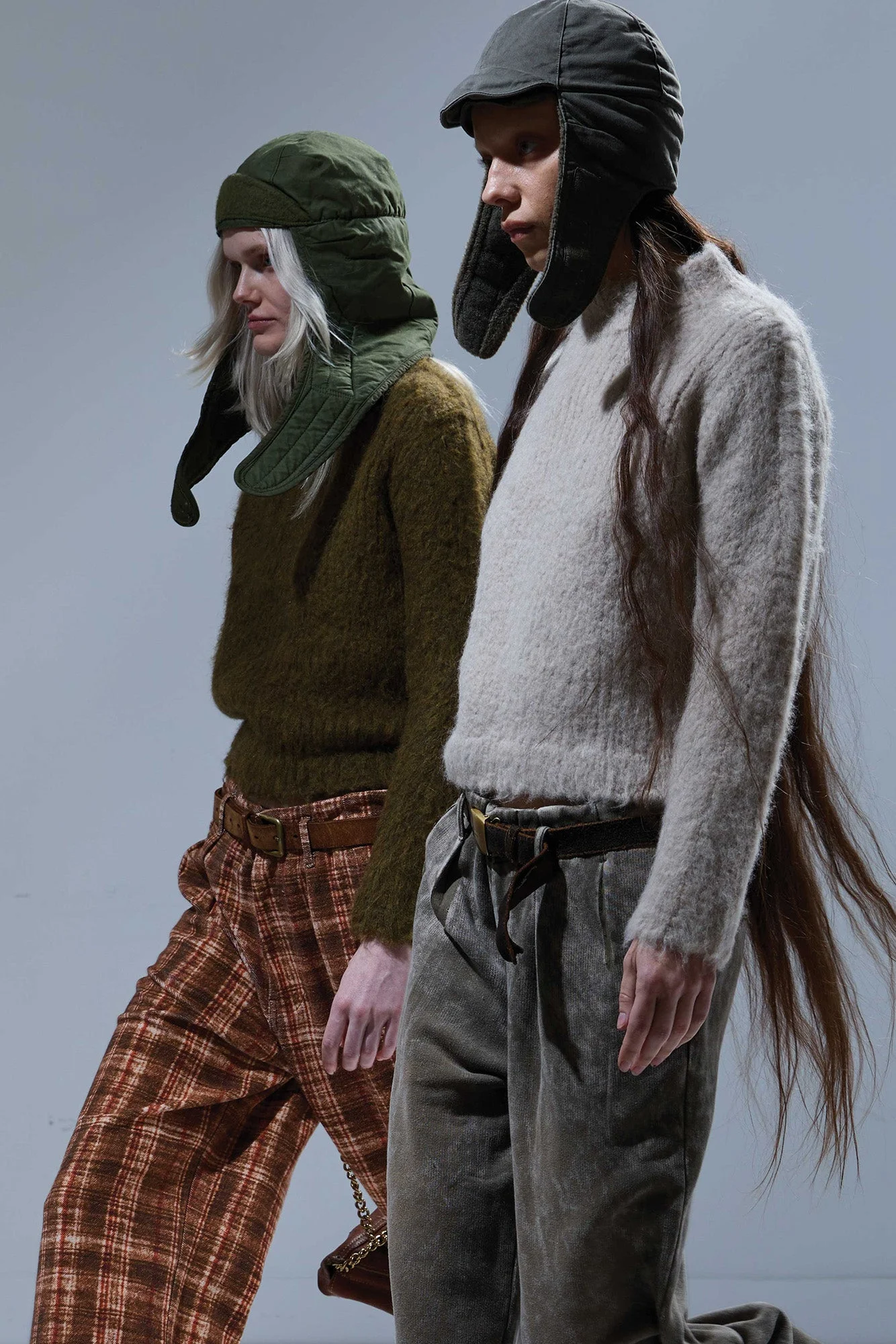 MOCK COLLAR SHRUNKEN SWEATER - 1