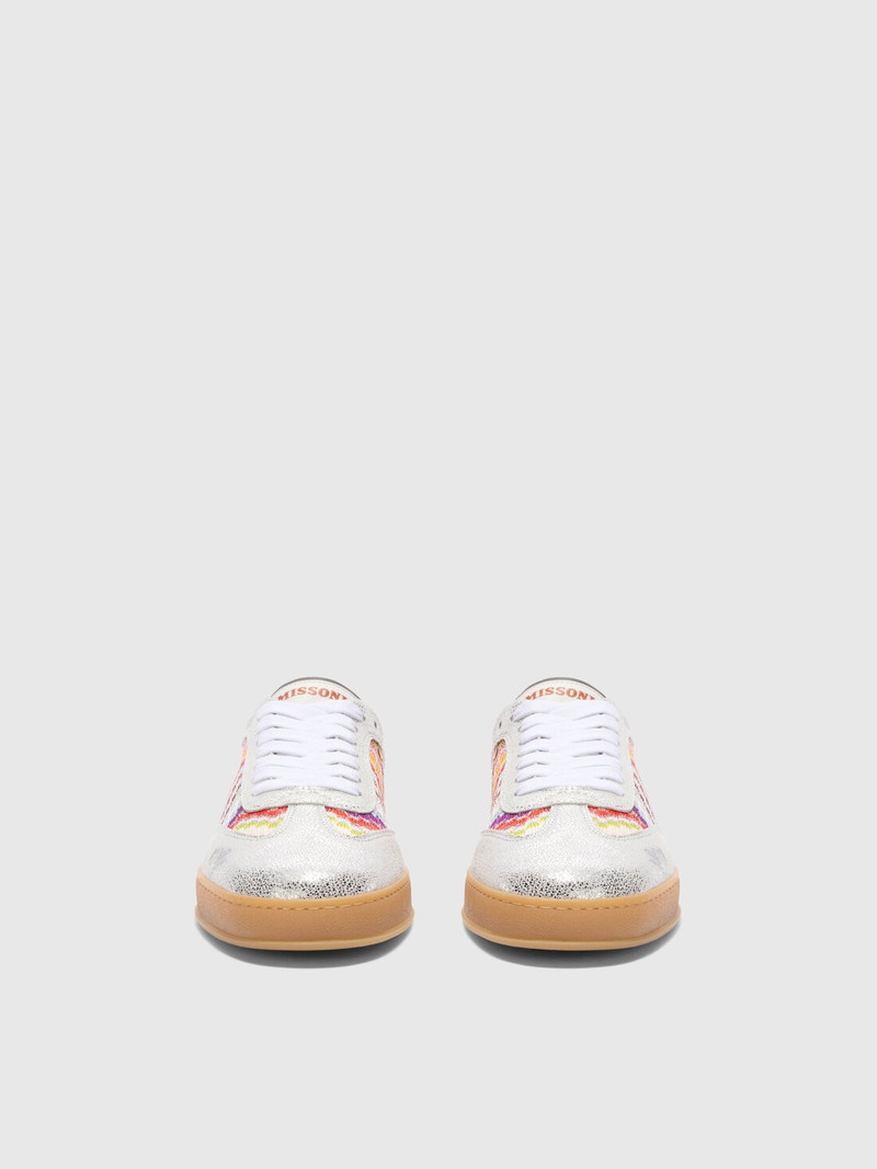 Women’s sneakers 3