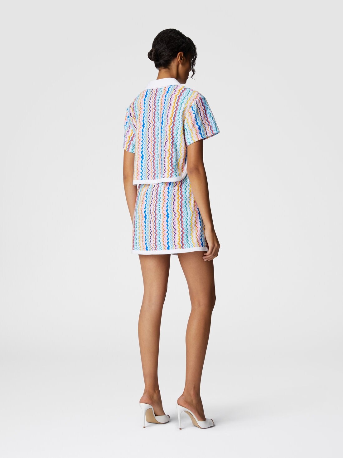 Short sleeve V-neck top - 3
