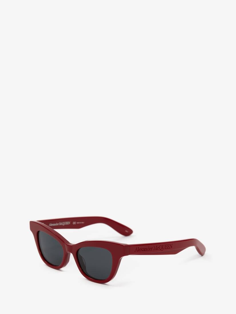 Women's McQueen Cat-eye Sunglasses in Rot - 3