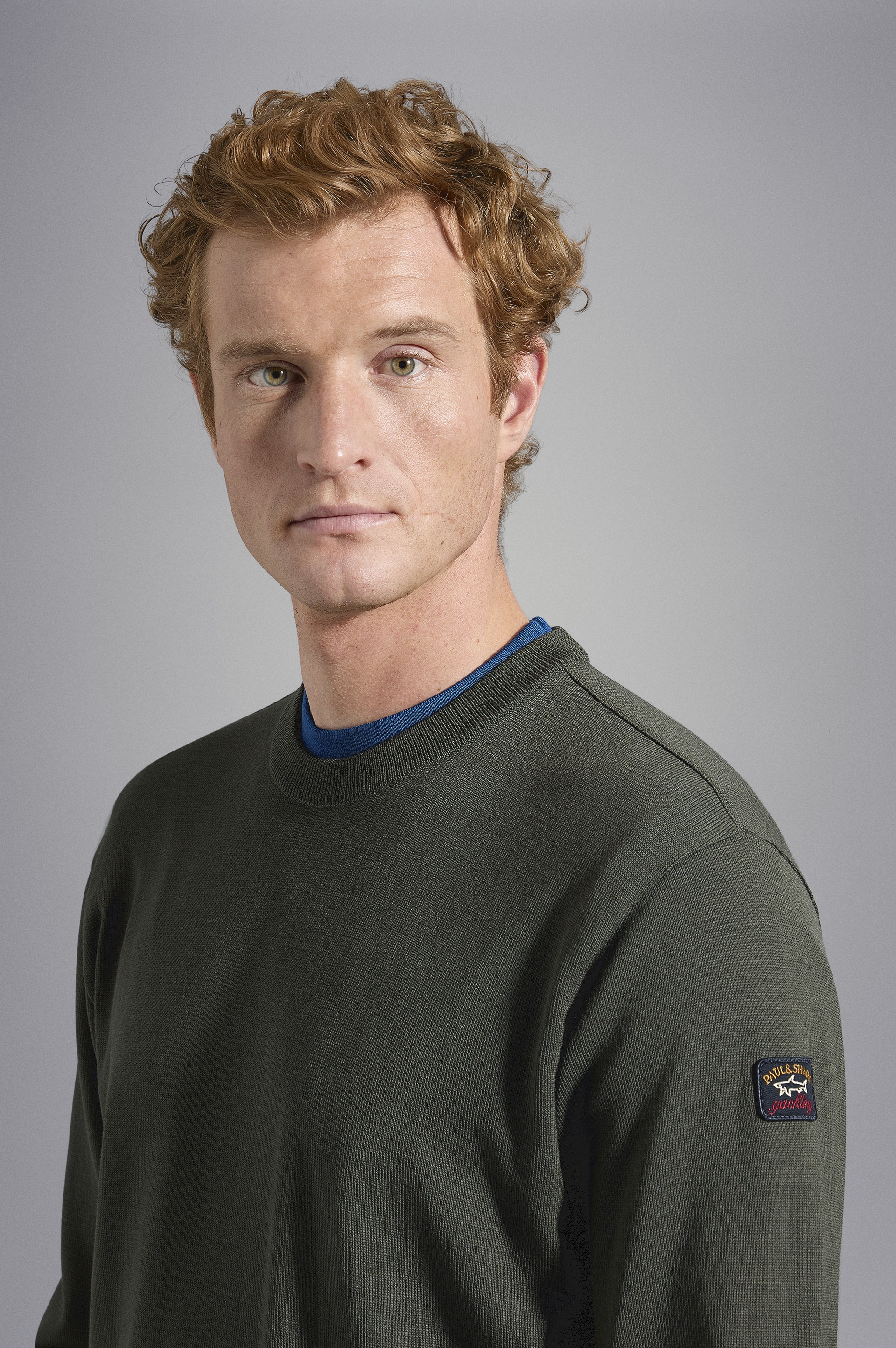 MERINO WOOL CREW NECK WITH ICONIC BADGE - 4