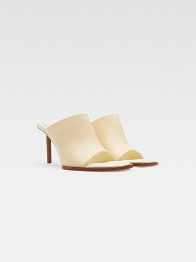 JACQUEMUS Les mules rond carré outlook