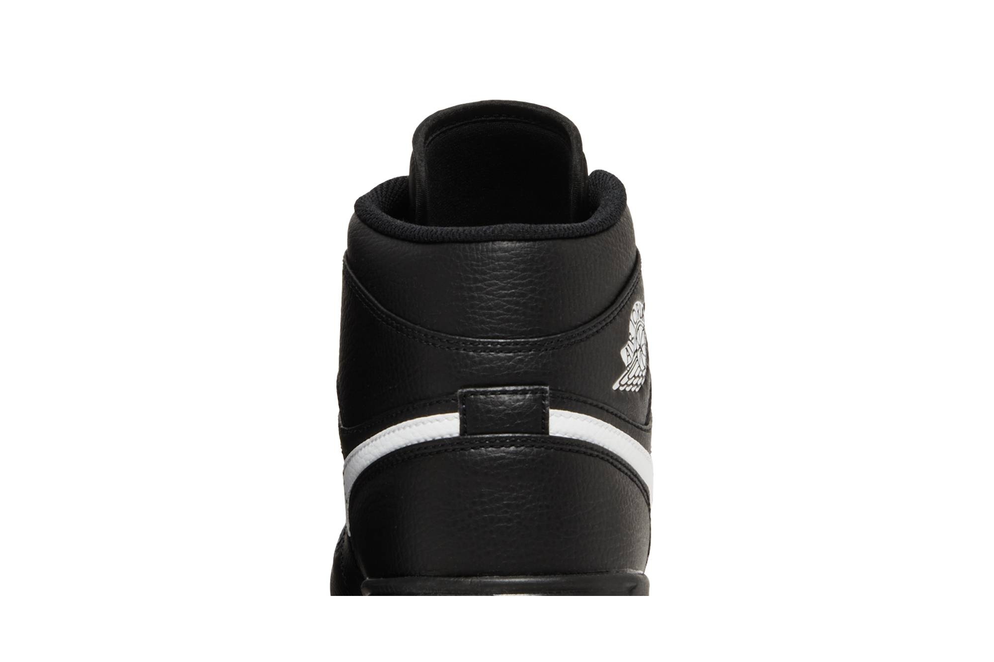 Jordan 1 Mid TD Cleat 'Black' 2023 - 7