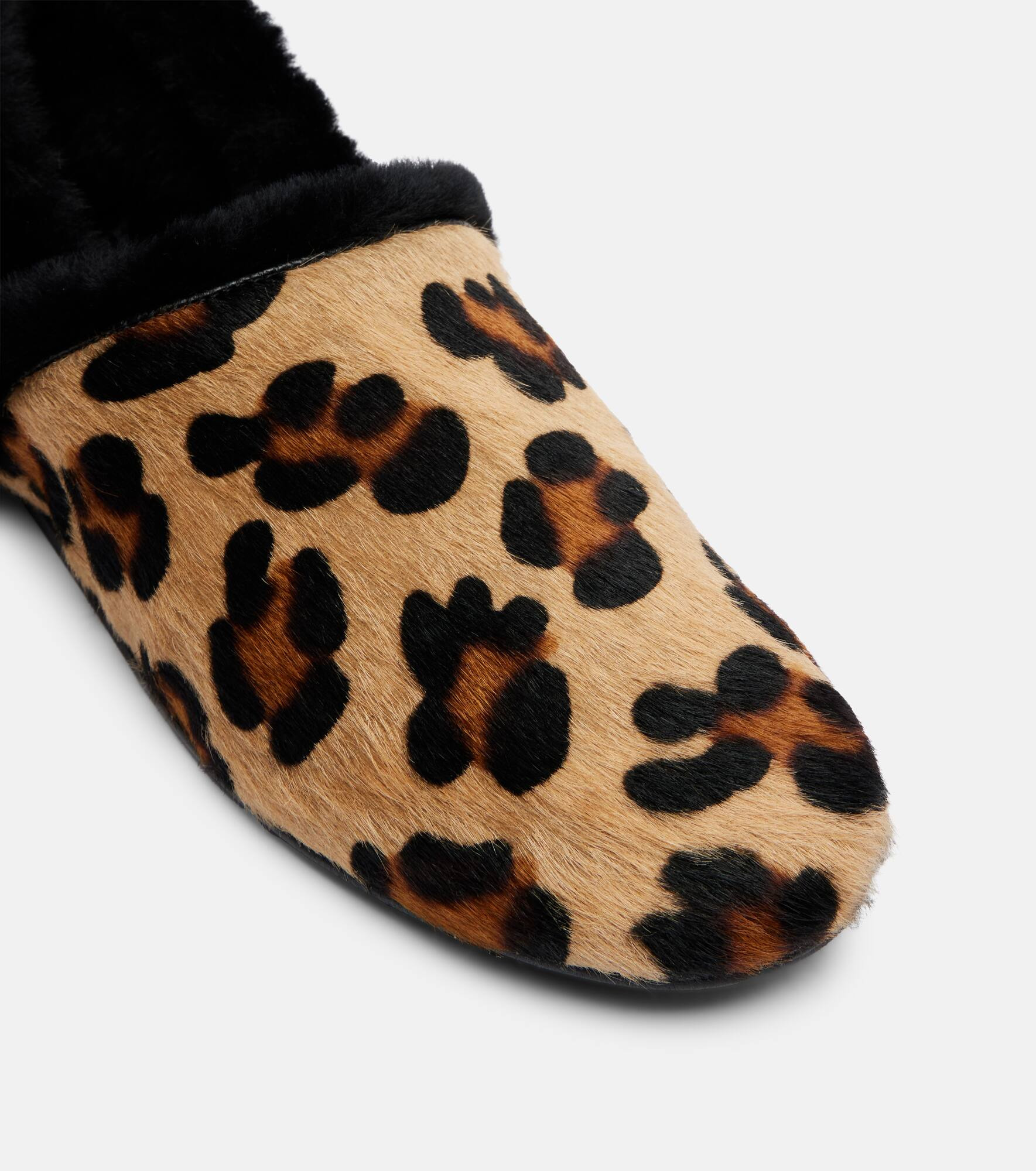 Shearling-lined calf hair slip-on shoes - 5