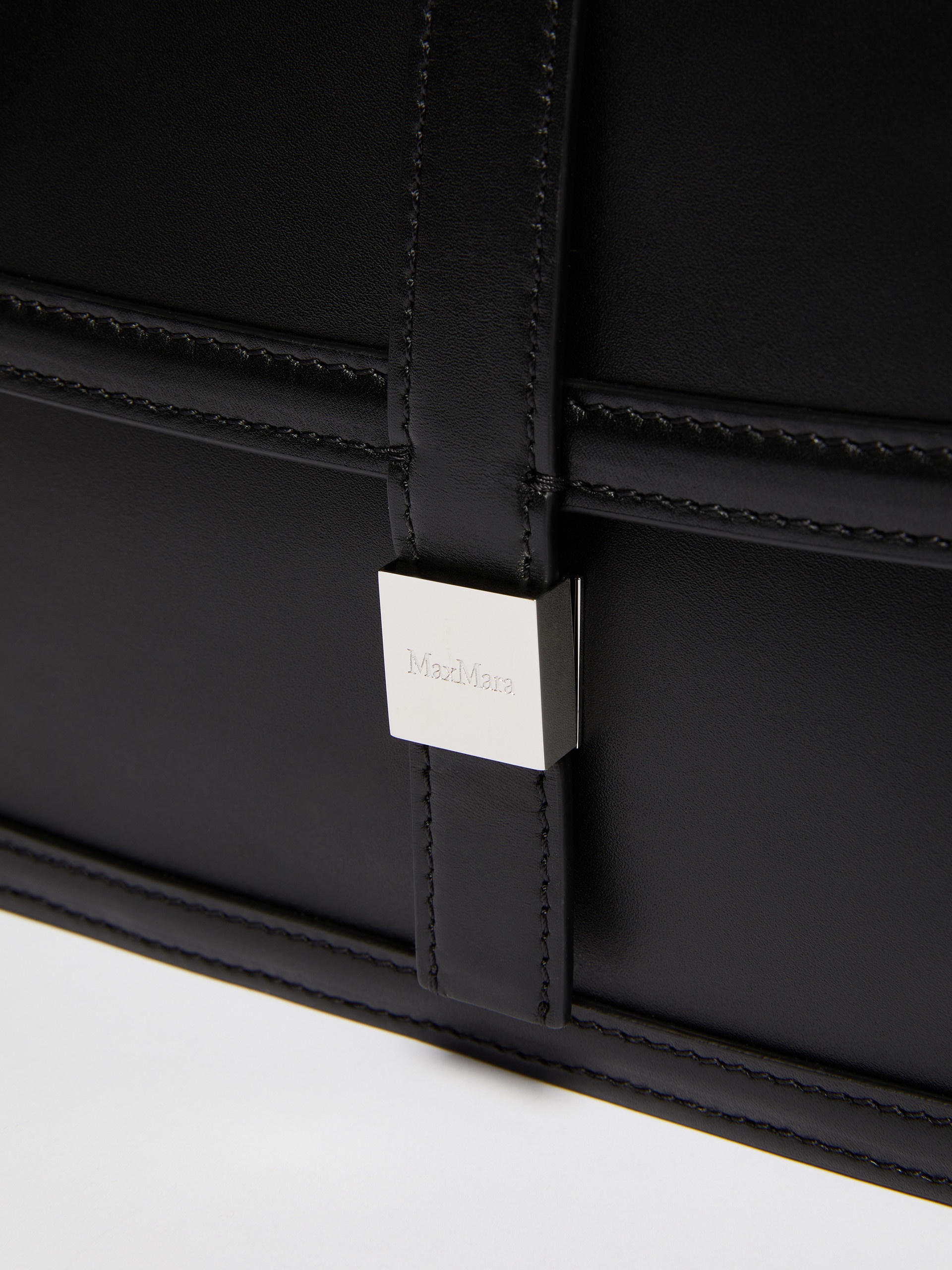 Max Mara BIANCA Leather handbag | REVERSIBLE