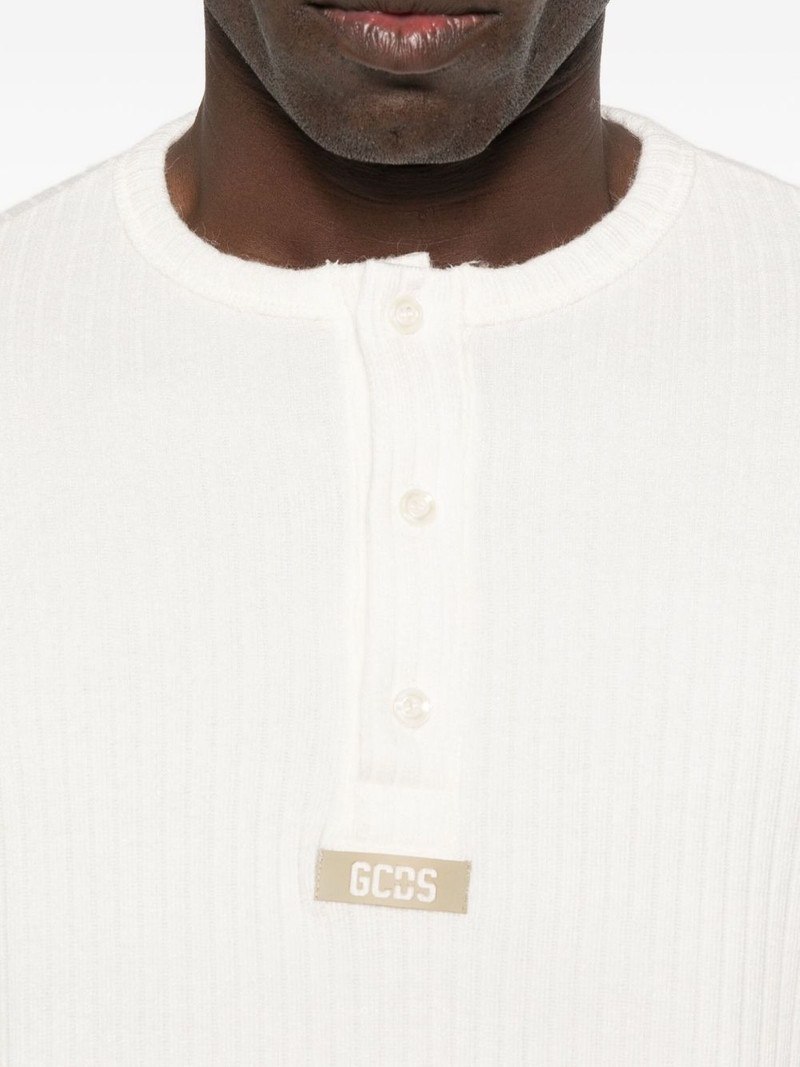 long-sleeve T-shirt 5