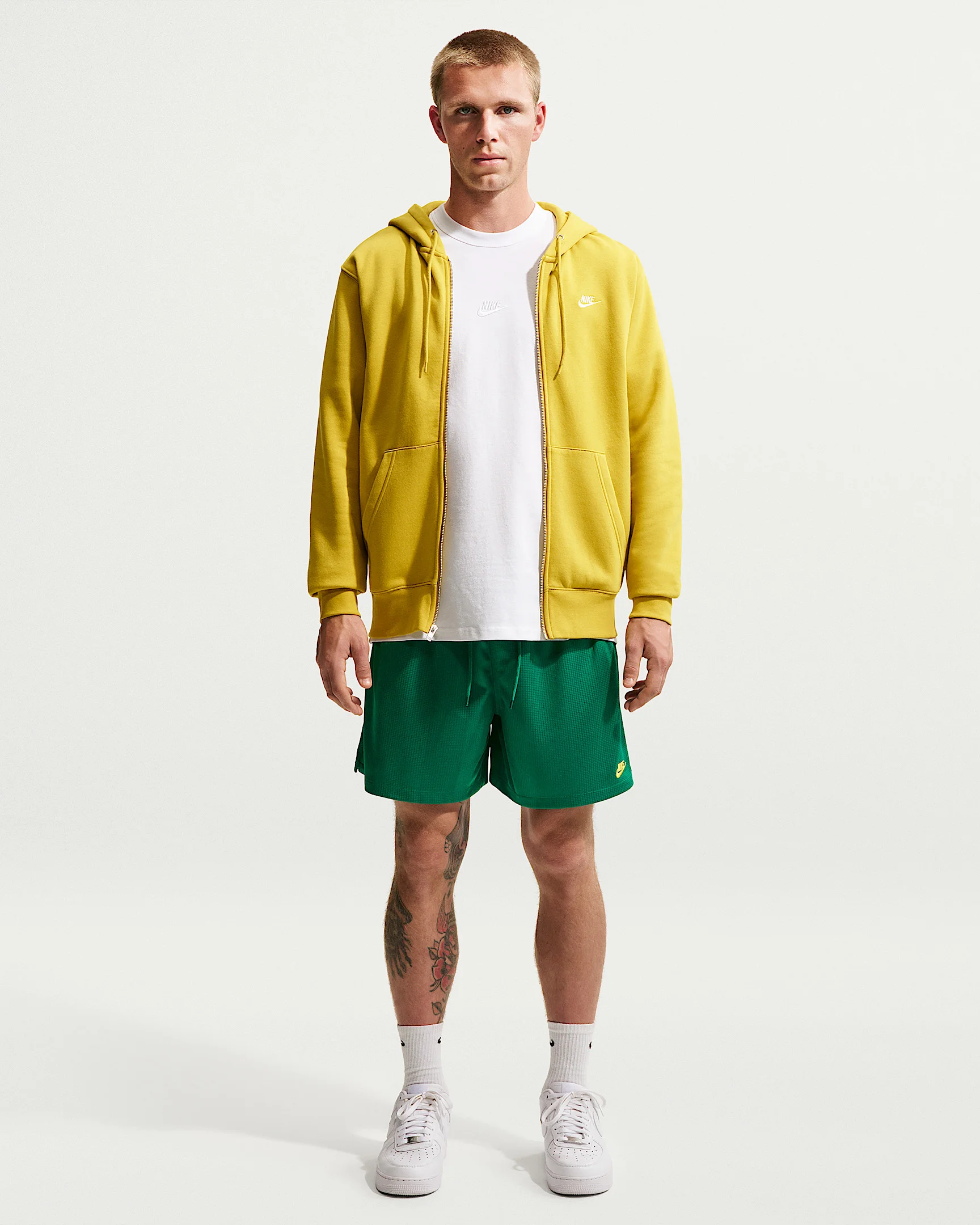 Nike Sportswear Club Men's Flow Shorts - 1