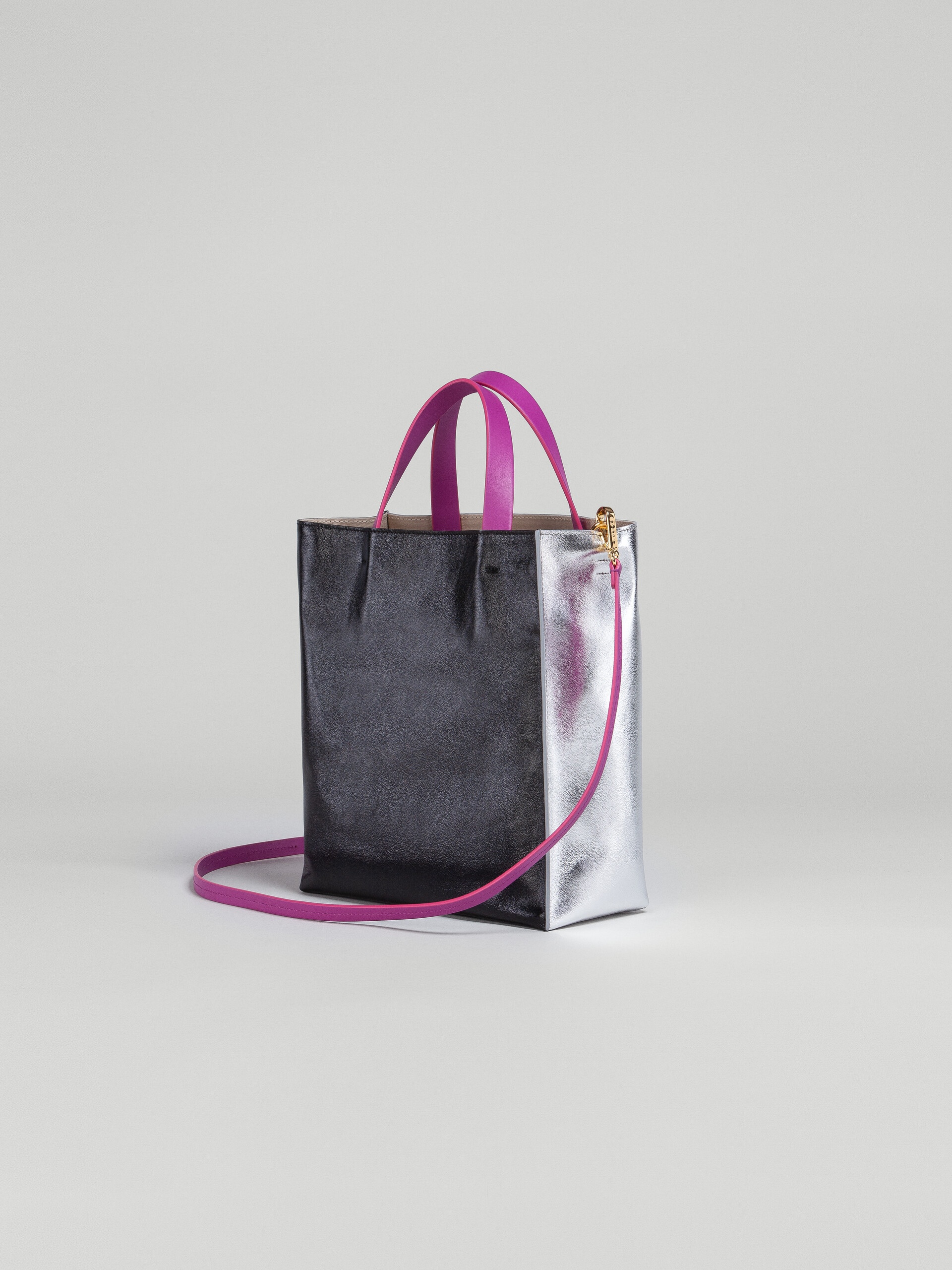 MUSEO SOFT SMALL BAG IN SILVER AND BLACK METALLIC LEATHER - 2