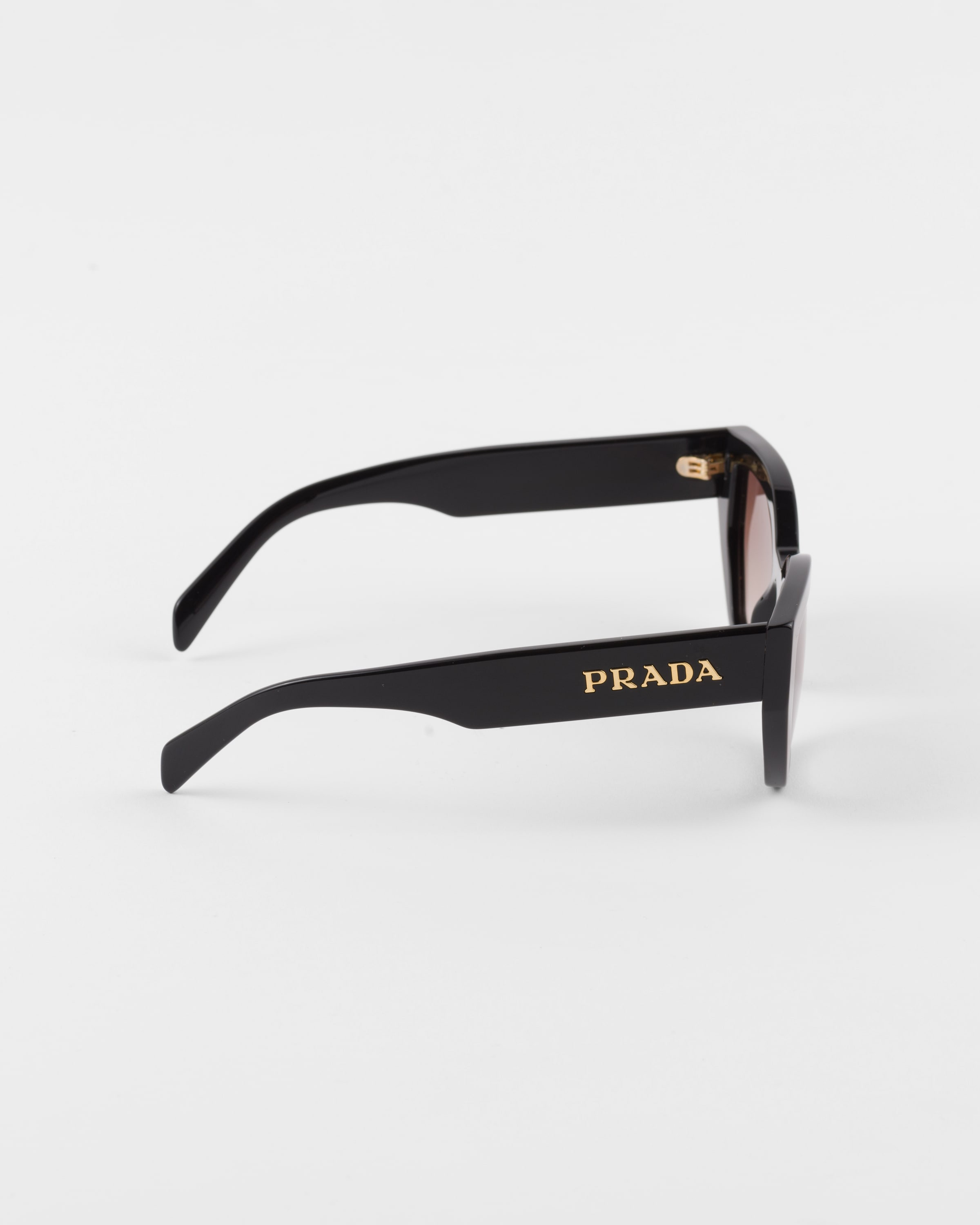 Sunglasses with Prada logo - 4