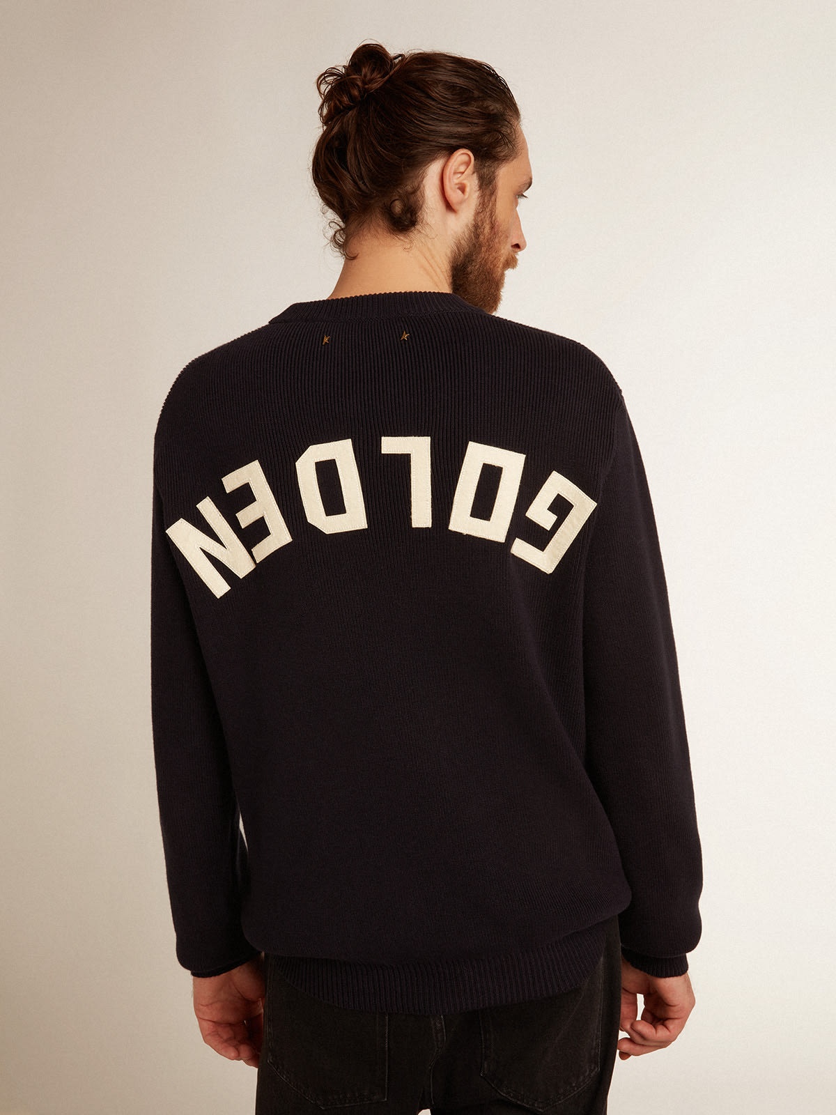 Men's round-neck sweater in dark blue cotton with logo - 4