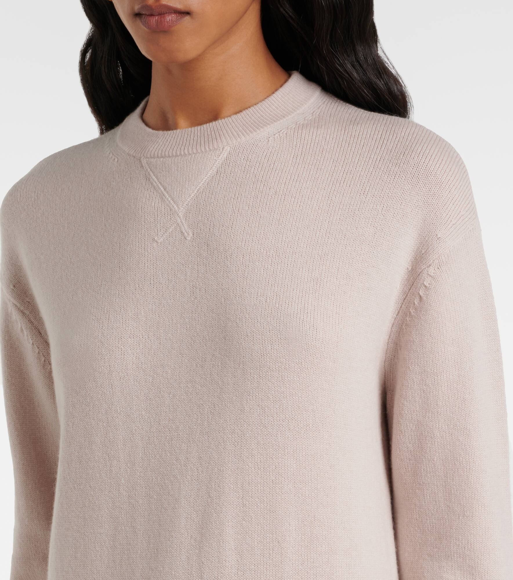 Wool and cashmere sweater dress - 4