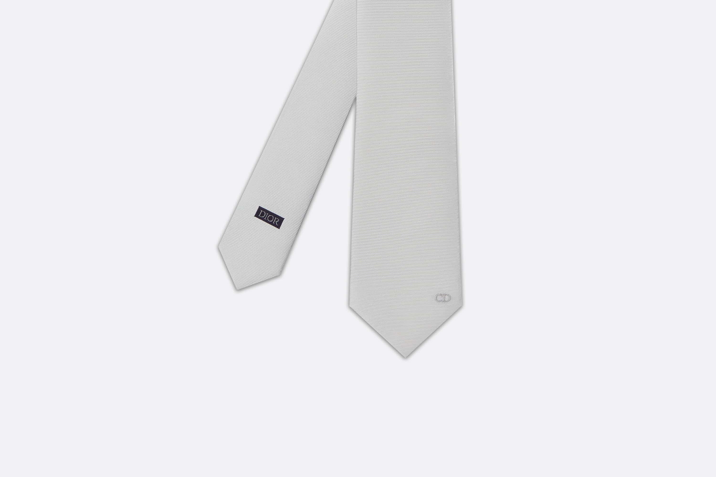 Lily of the Valley Tie - 4