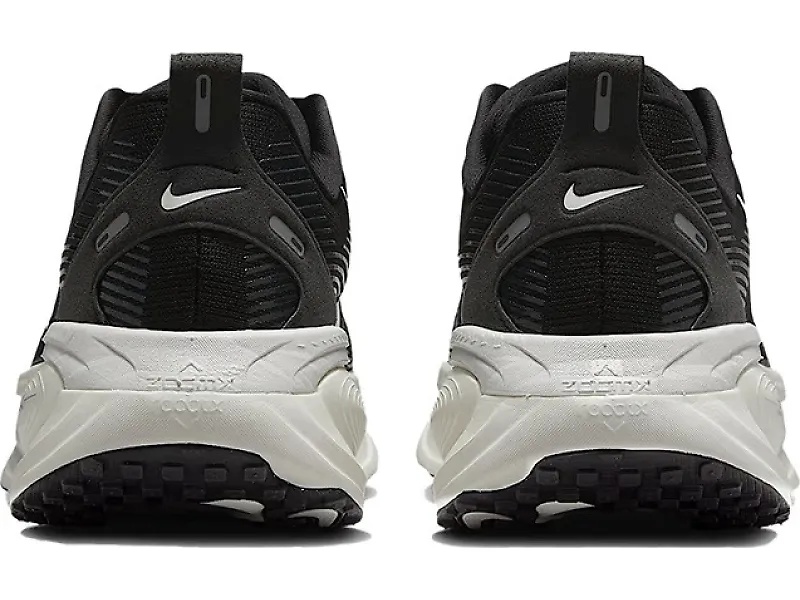 Nike Vomero 18 - 6