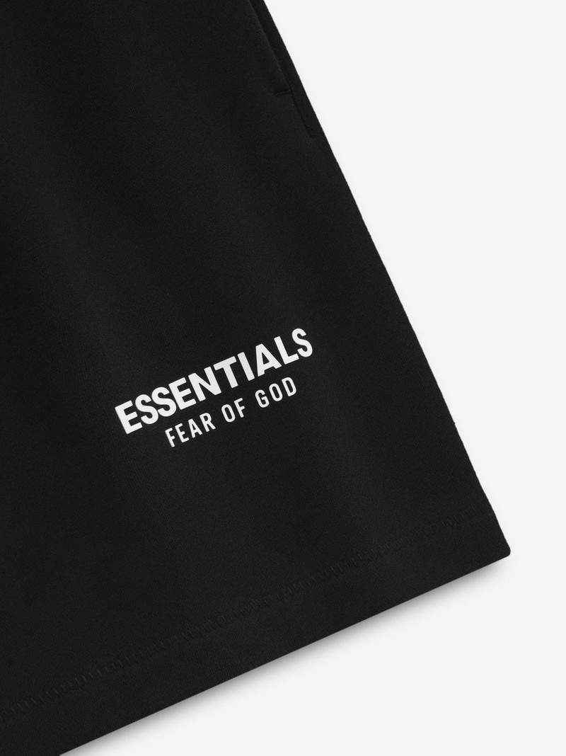 ESSENTIALS Classic Sweatshort outlook