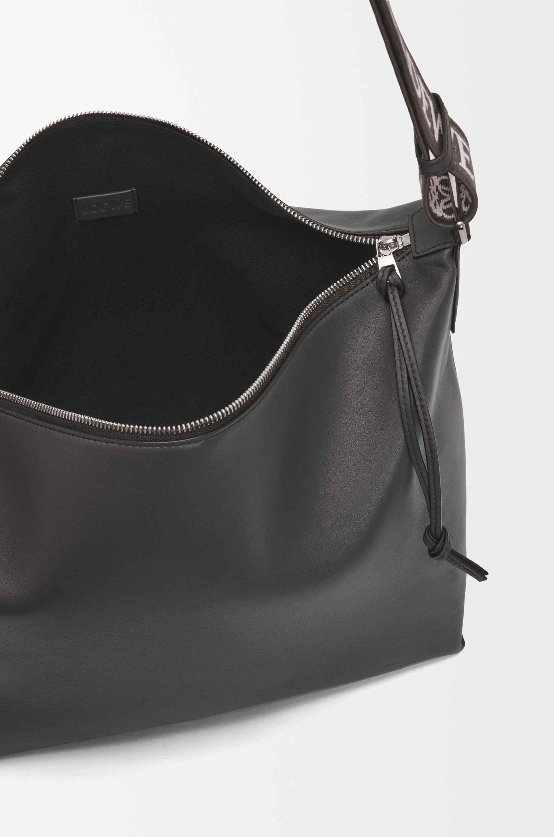 Cubi Crossbody bag in supple smooth calfskin and jacquard - 4