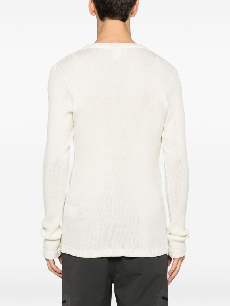 long-sleeve T-shirt 4