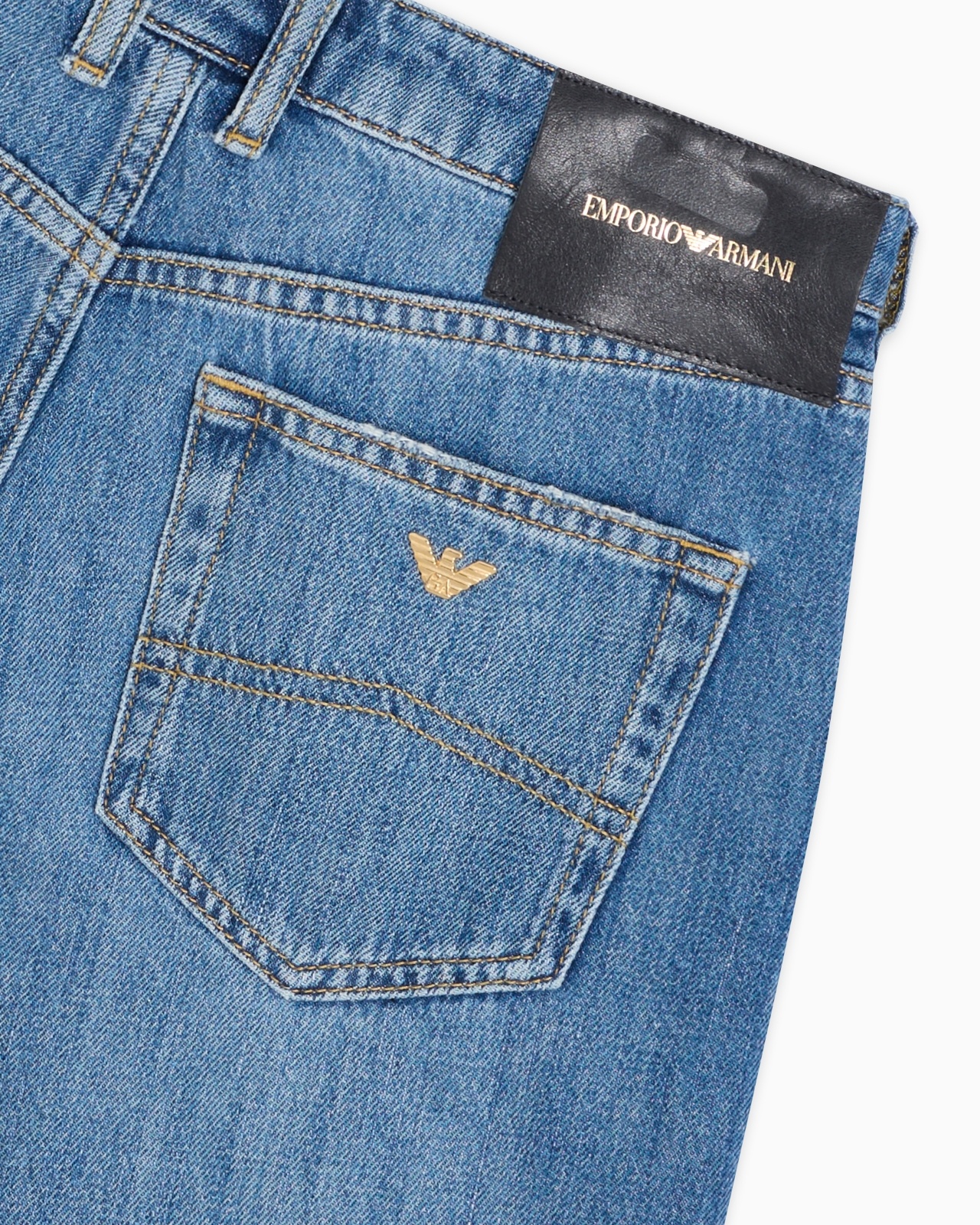 J90 COTTON-DENIM CARROT-FIT JEANS - 6