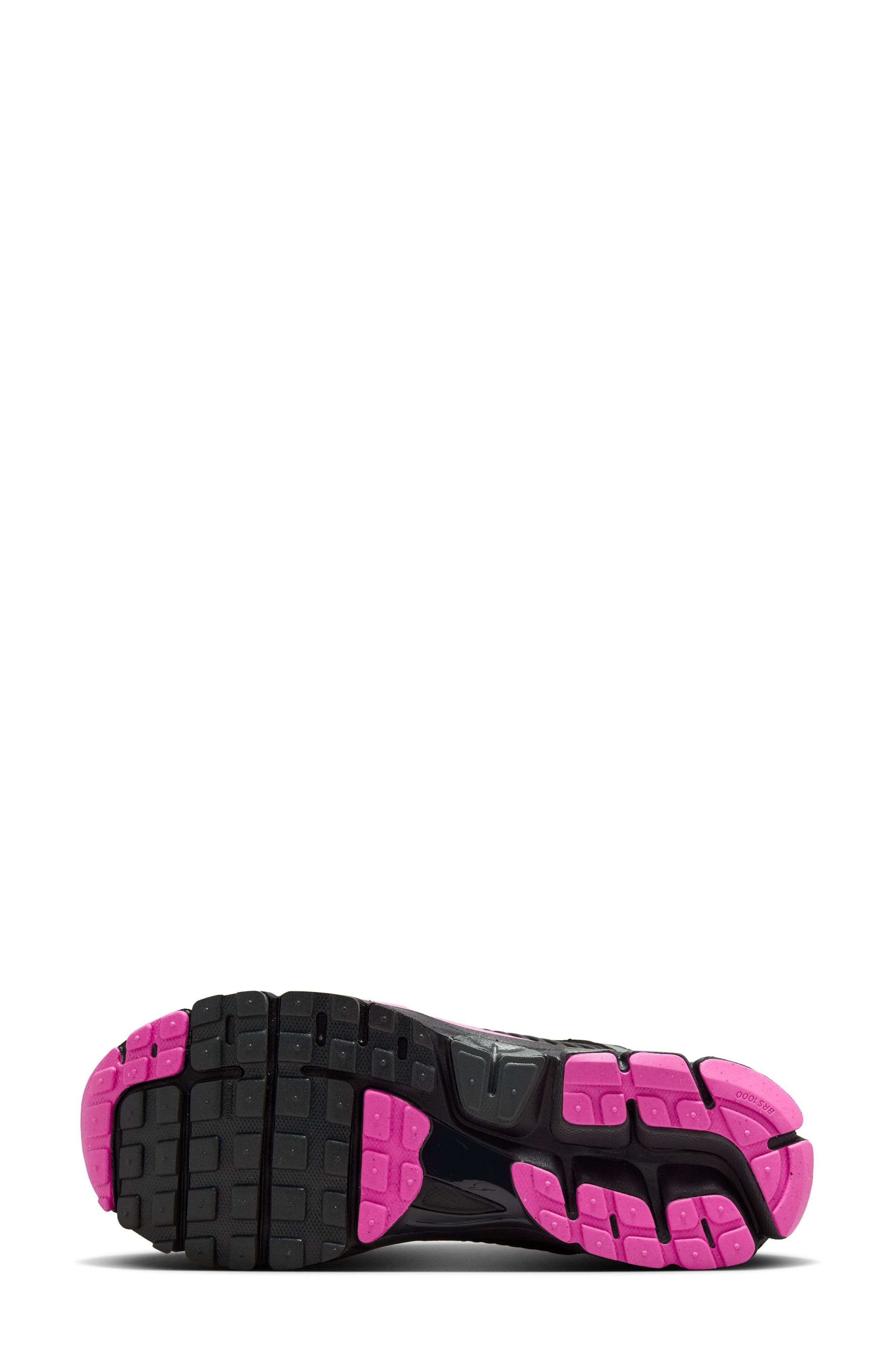 Nike Zoom Vomero 5 Sneaker in 004 Black/metplt at Nordstrom - 4