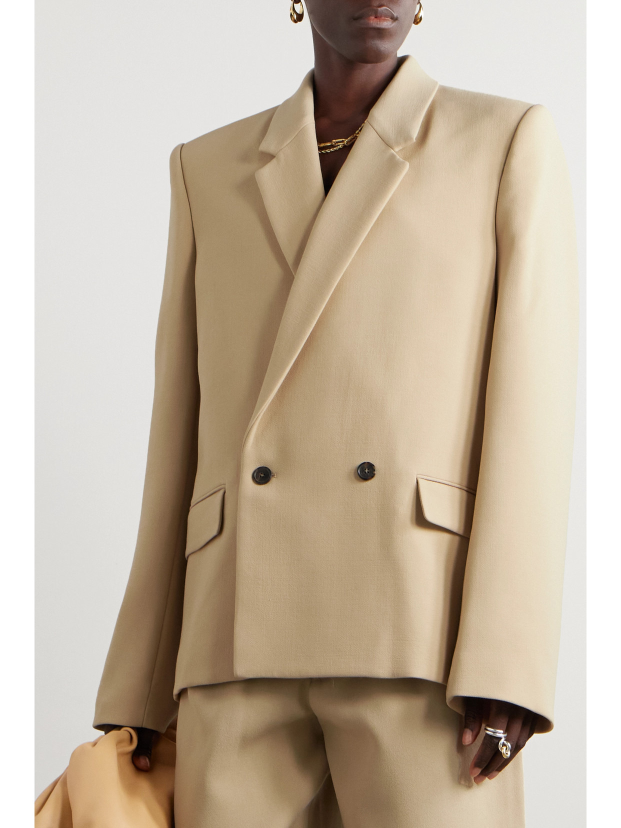 + Hailey Bieber Double-breasted Wool Blazer - 4