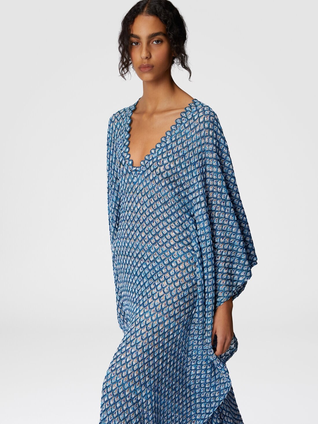 Viscose lamé shell motif kaftan with batwing sleeves - 4