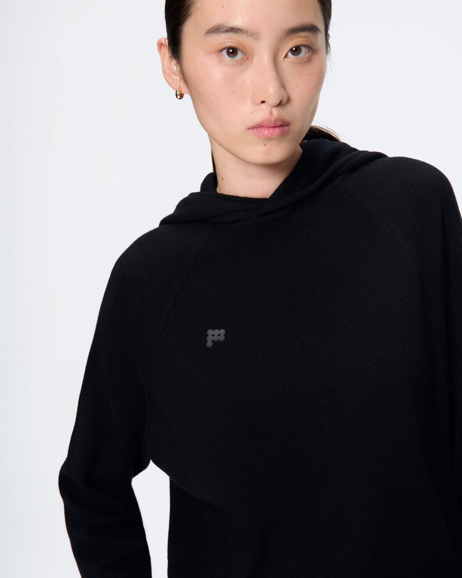 Archive Womens Recycled Cashmere Hoodie - Black - 4