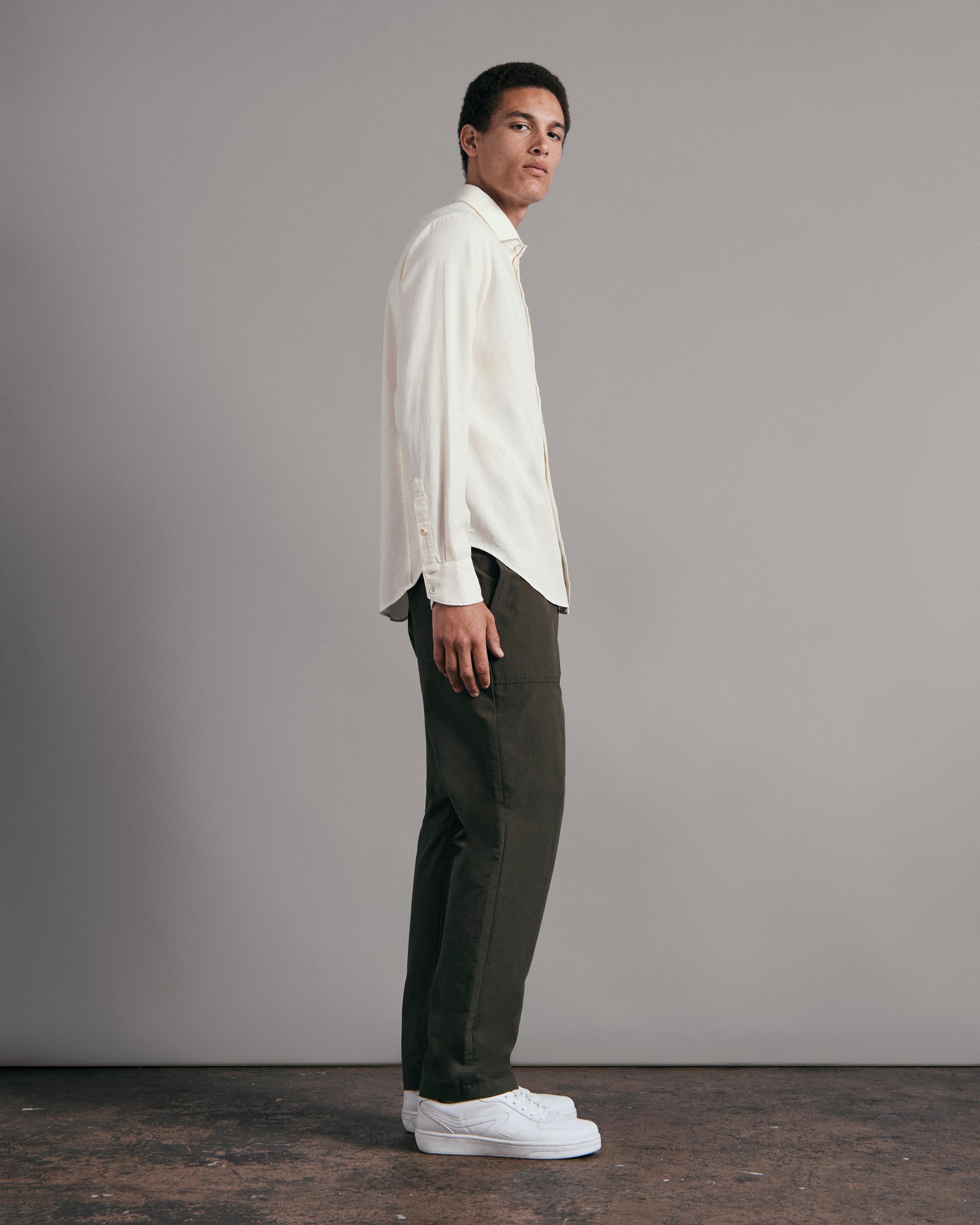 Dobby Cotton Pursuit 365 Shirt
Slim Fit Button Down - 4