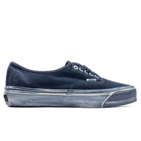 Vans PREMIUM AUTHENTIC 44 DIP DYE DRESS BLUE feature REVERSIBLE