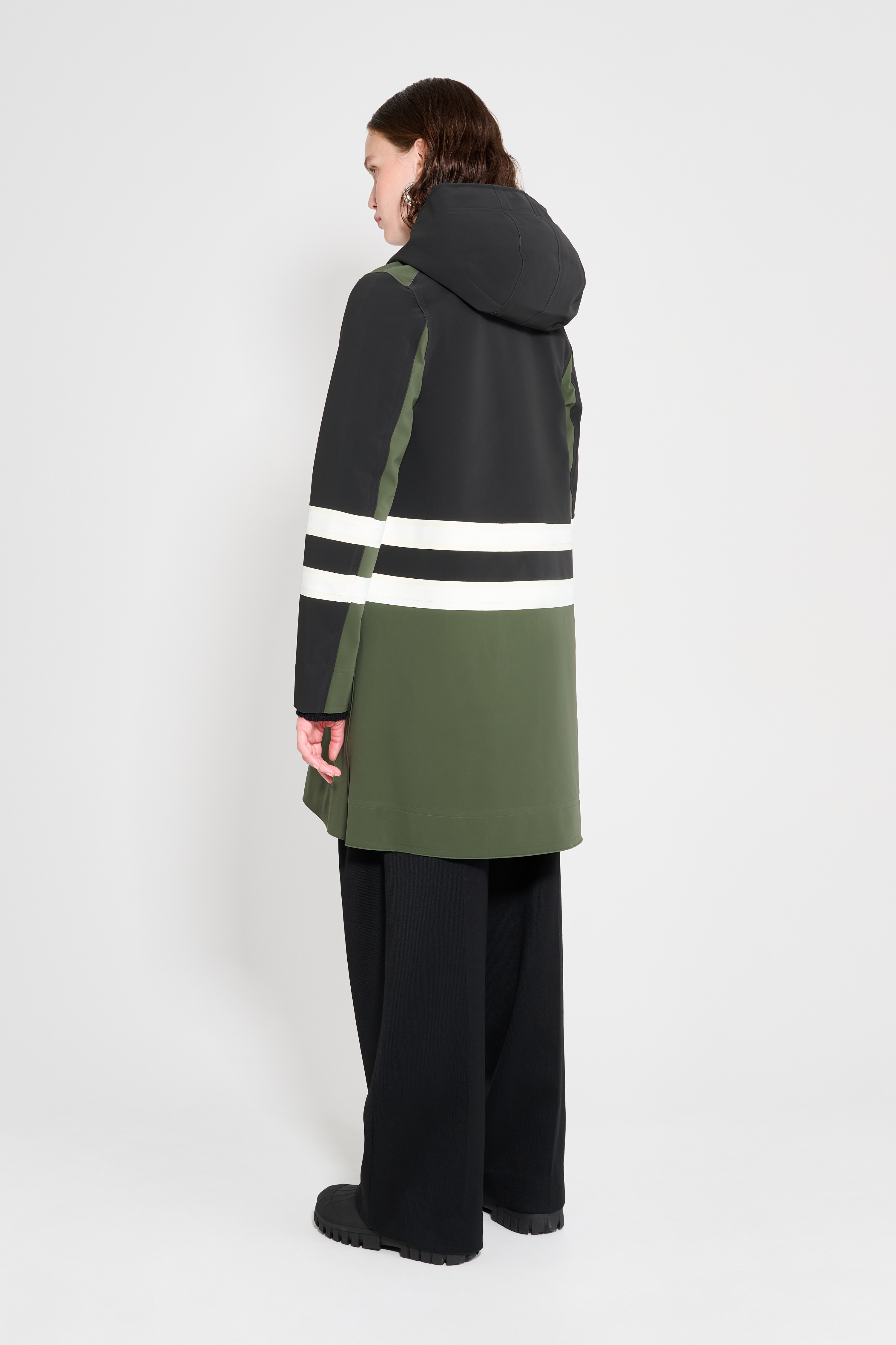 Blackeberg Raincoat Black/Green/White - 3