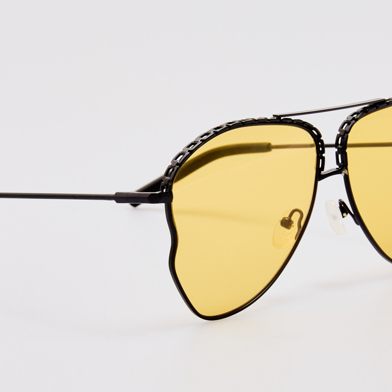 Kika Aviator Sunglasses in Yellow and Matt Black 4