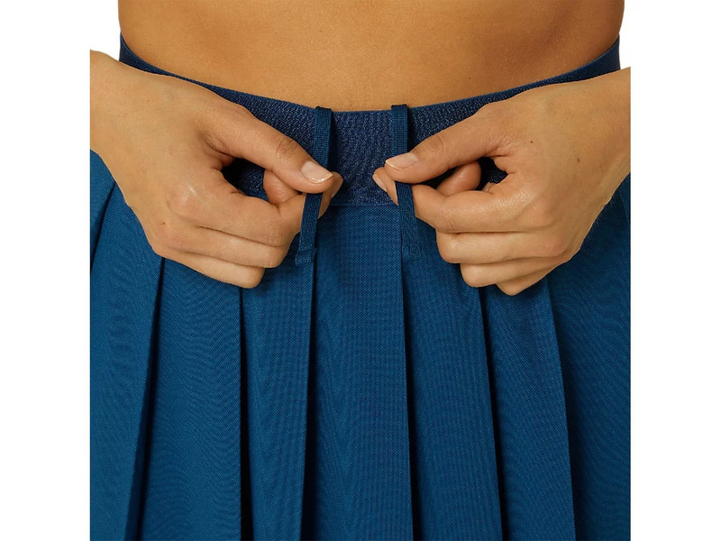 WOMEN'S CLASSIC SKORT 6