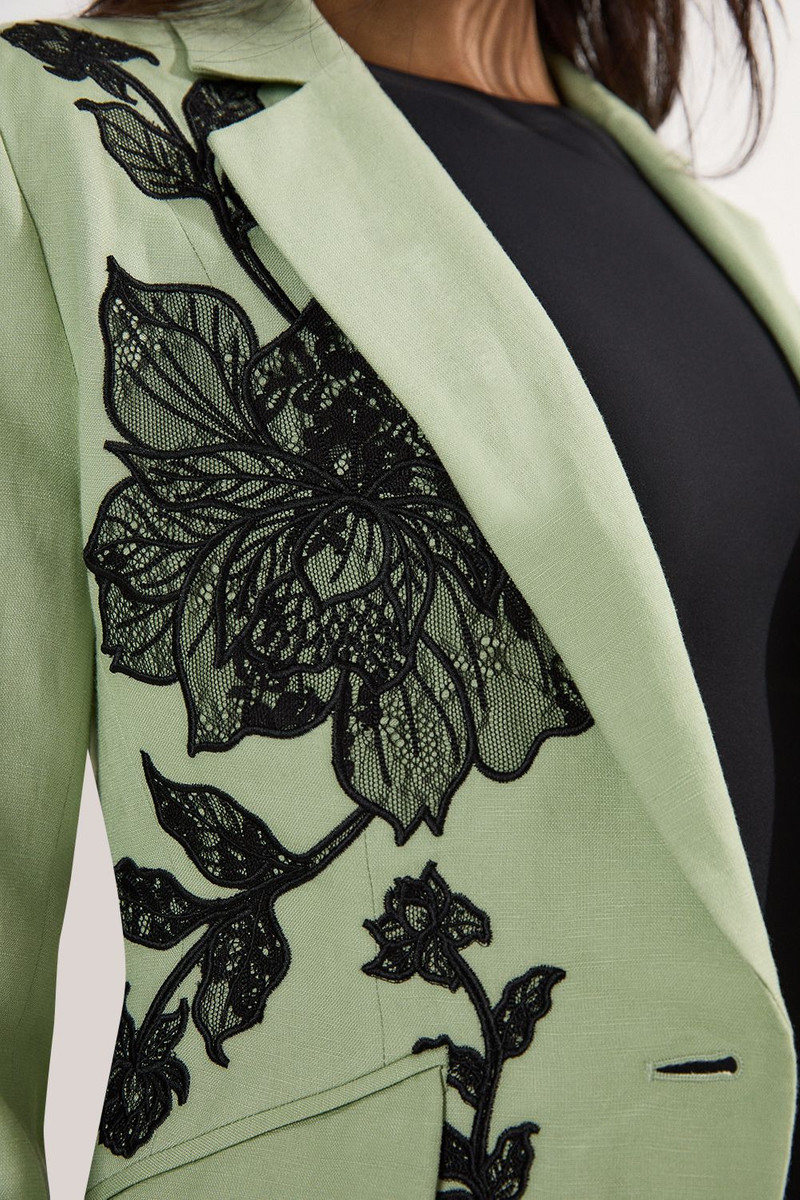 Viscose Linen Placed Floral Lace Embroideried Tailored Jacket 3
