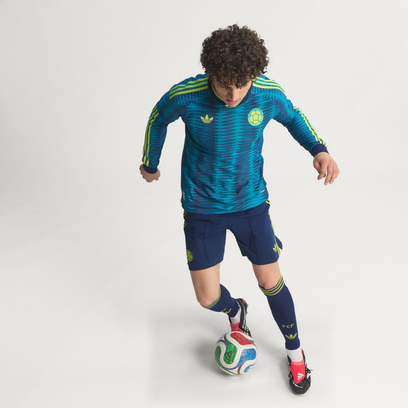 Colombia 26 Away Authentic Long Sleeve Jersey 8