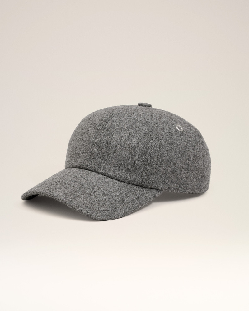 GREY COTTON EMBOSSED AMI DE COEUR CAP 1