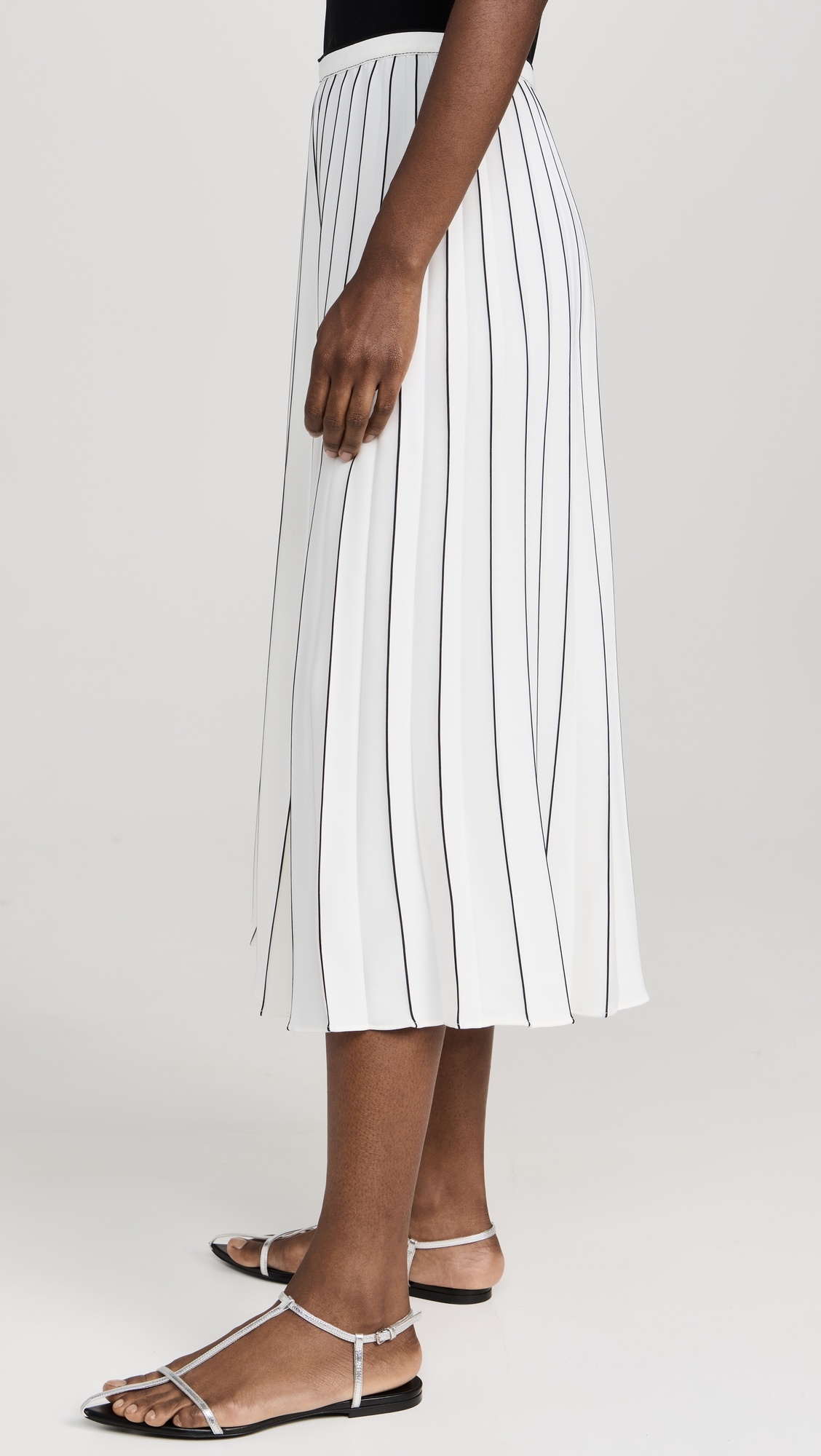 Pleated Miles Skirt in Crepe - 3