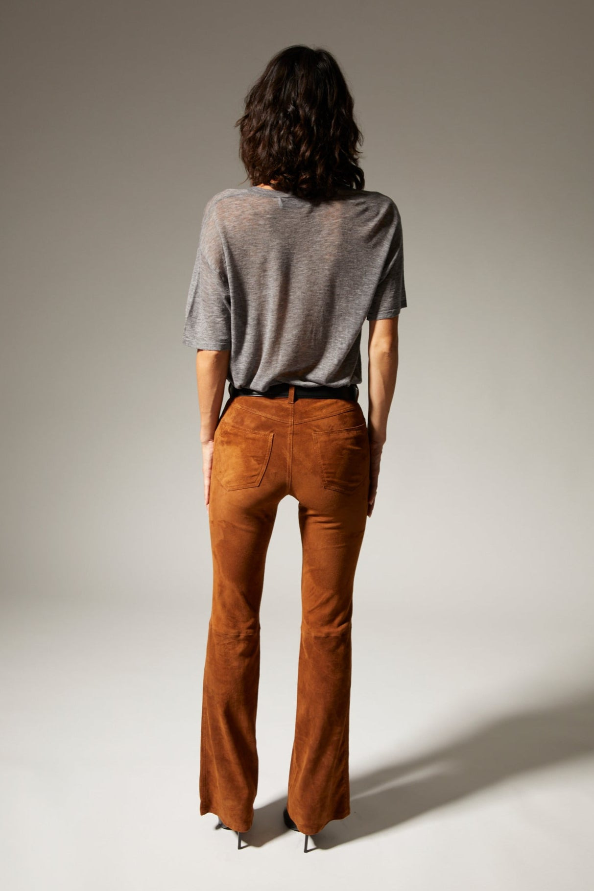 DARK COGNAC SUEDE 5 POCKET MICRO FLARE - 4