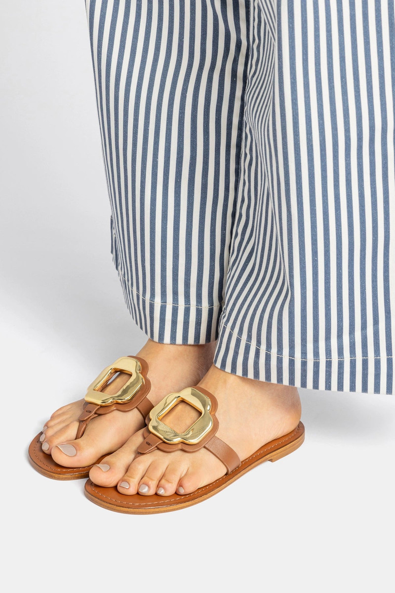 Margherita Thong Sandal In Caramel Leather 5