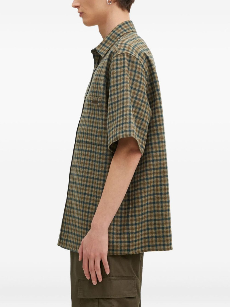 checked short-sleeve shirt 3