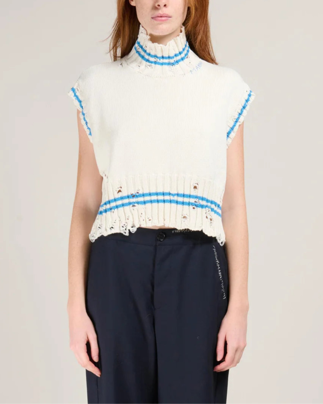 SLEEVELESS DISHEVELED TURTLENECK SWEATER - 2