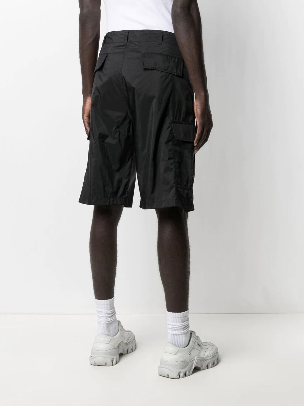 logo-print knee-length cargo shorts - 4