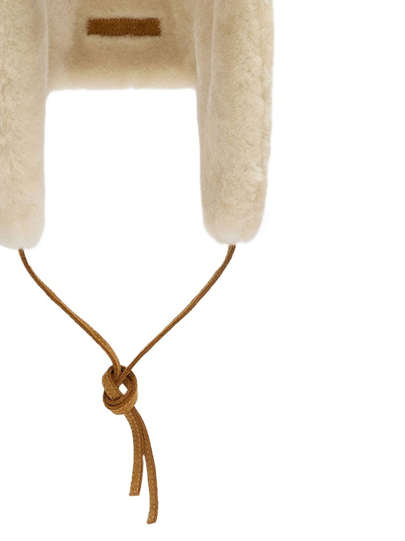 JACQUEMUS La Chapka outlook