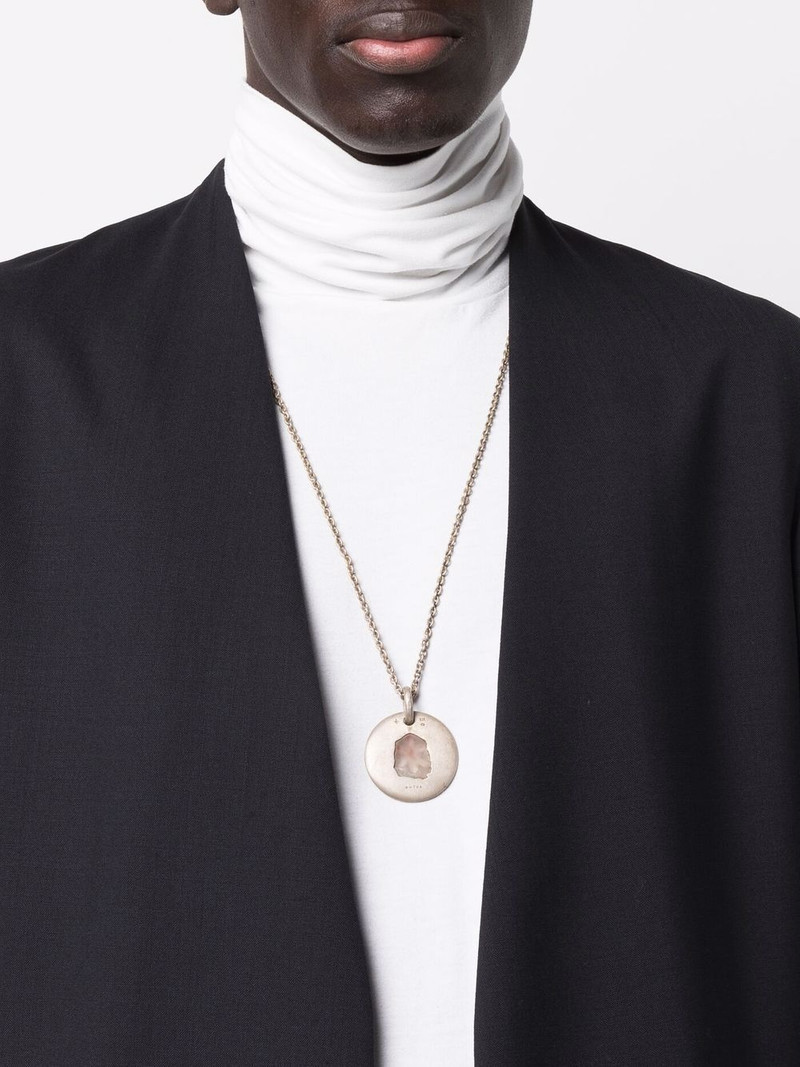 Parts of Four Disc stone necklace outlook