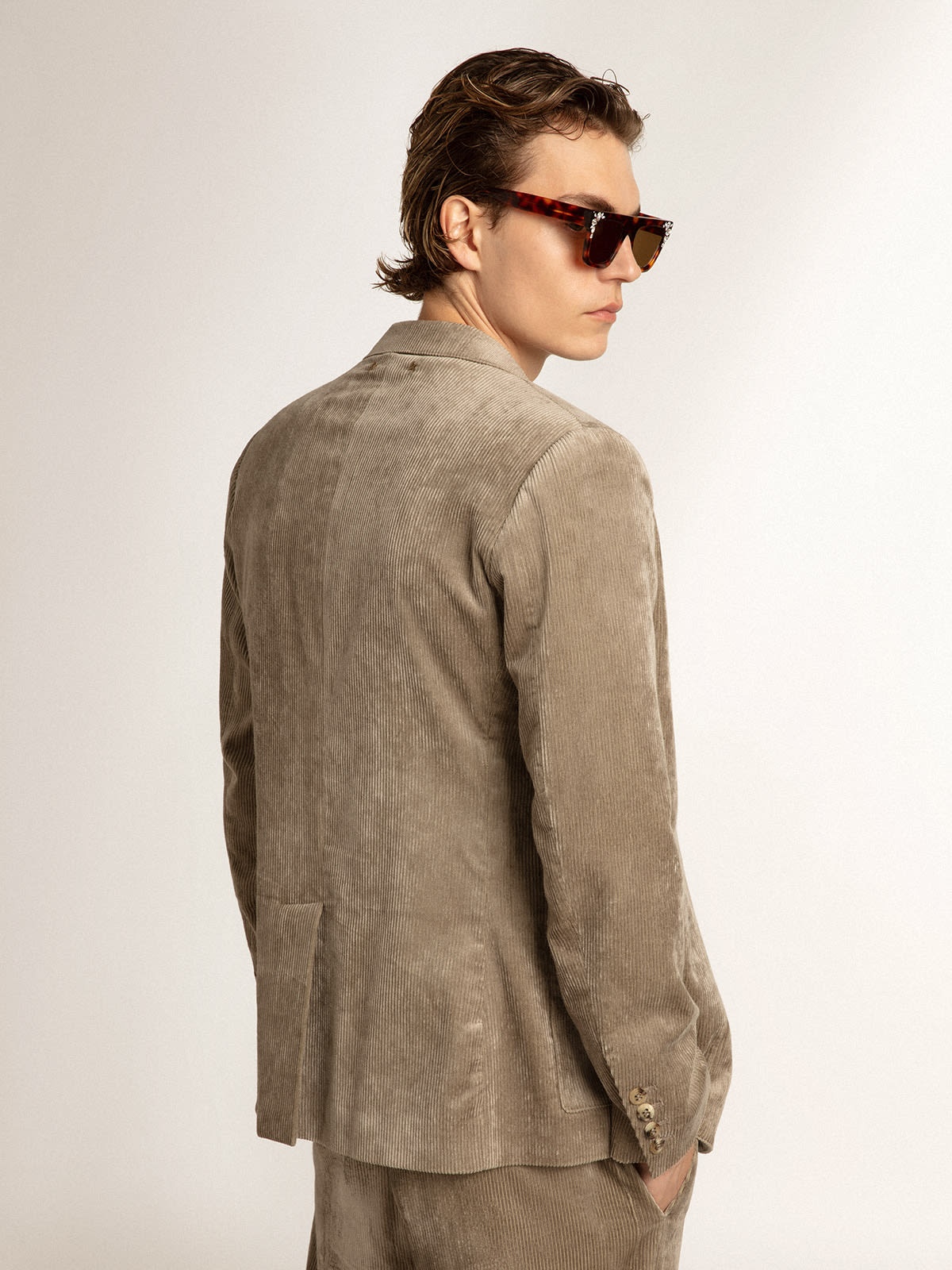 Boxy-fit single-breasted blazer in light beige cotton - 4